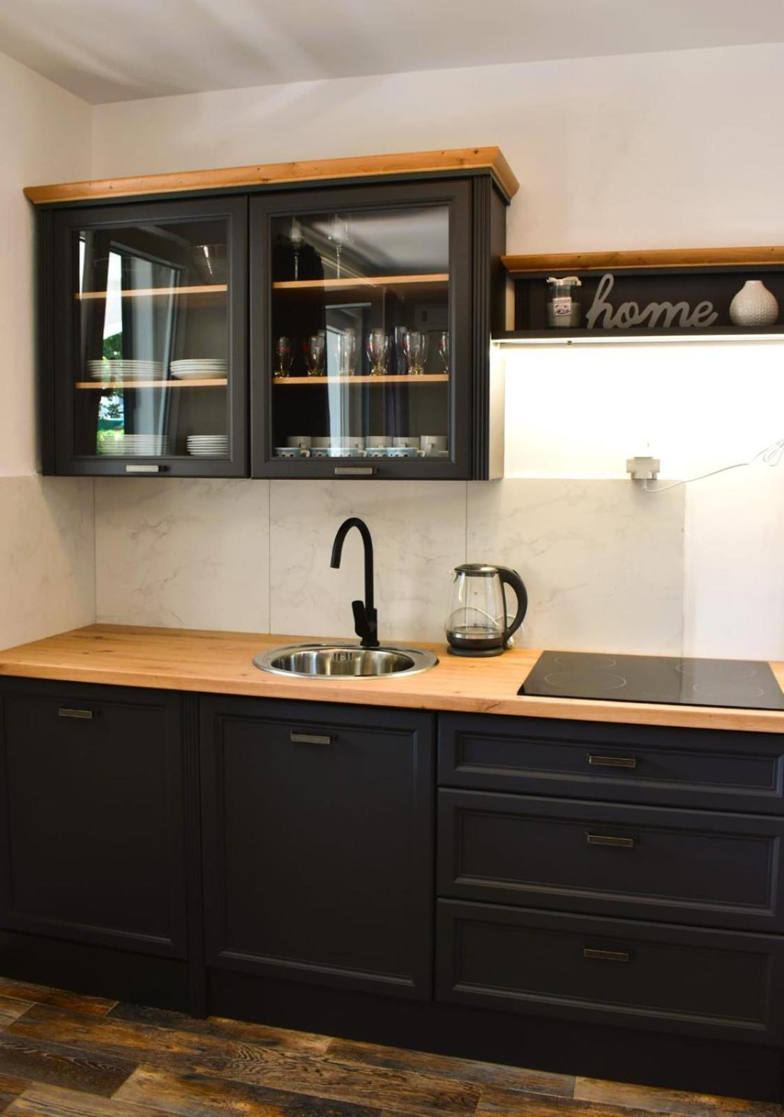 Oguic Apartman พาก ภายนอก รูปภาพ